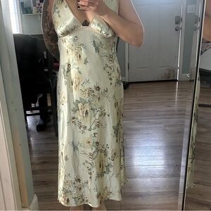 Jones New York Floral Dress in Cream and Green